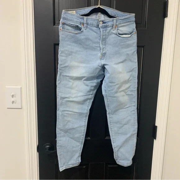 Levi's | Women's Premium Wedgie Icon Fit Light Wash Denim Jeans | Sz 32 - Picture 4 of 16